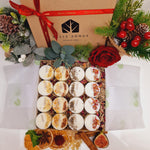 Load image into Gallery viewer, Christmas Feelings Soy Wax Tealight Candle Gift Box | 16 Tealight Candles Gift Set
