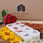 Load image into Gallery viewer, Frankincense, Vetiver &amp; Vanilla Botanical Eco Soy Wax Melts
