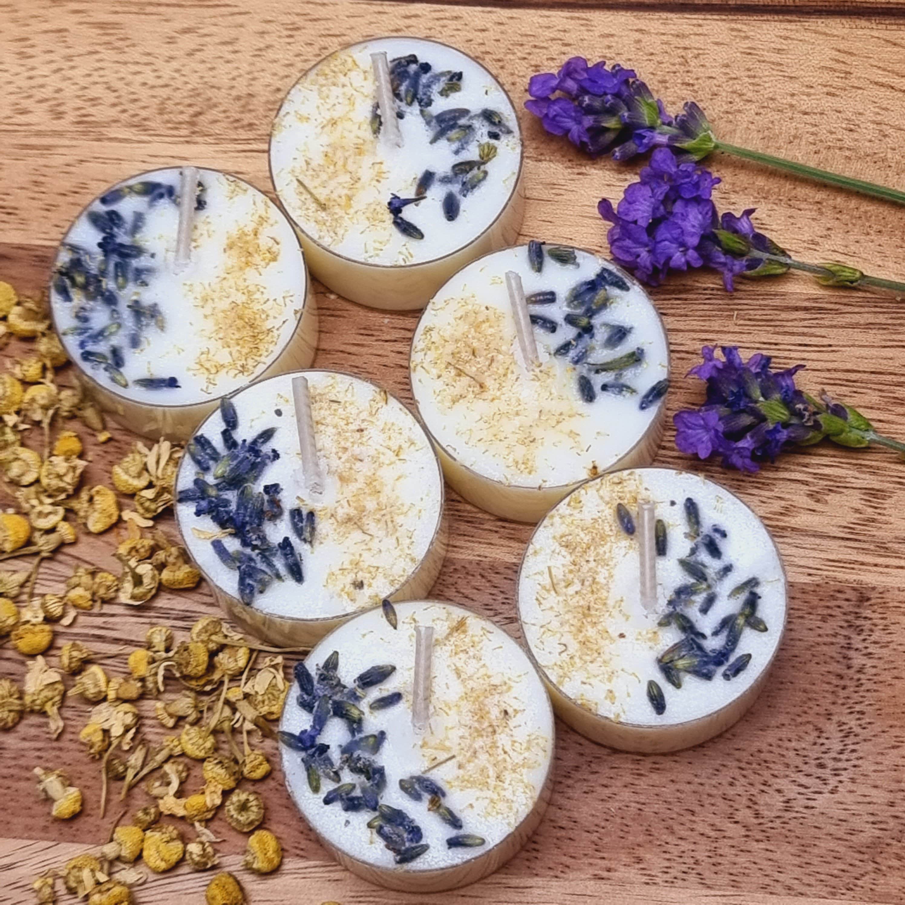 VS Fragrances Soy Wax Lavender and Chamomile Scented Tea Lights